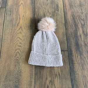 (2/$10) Toque wirh Pom Pom